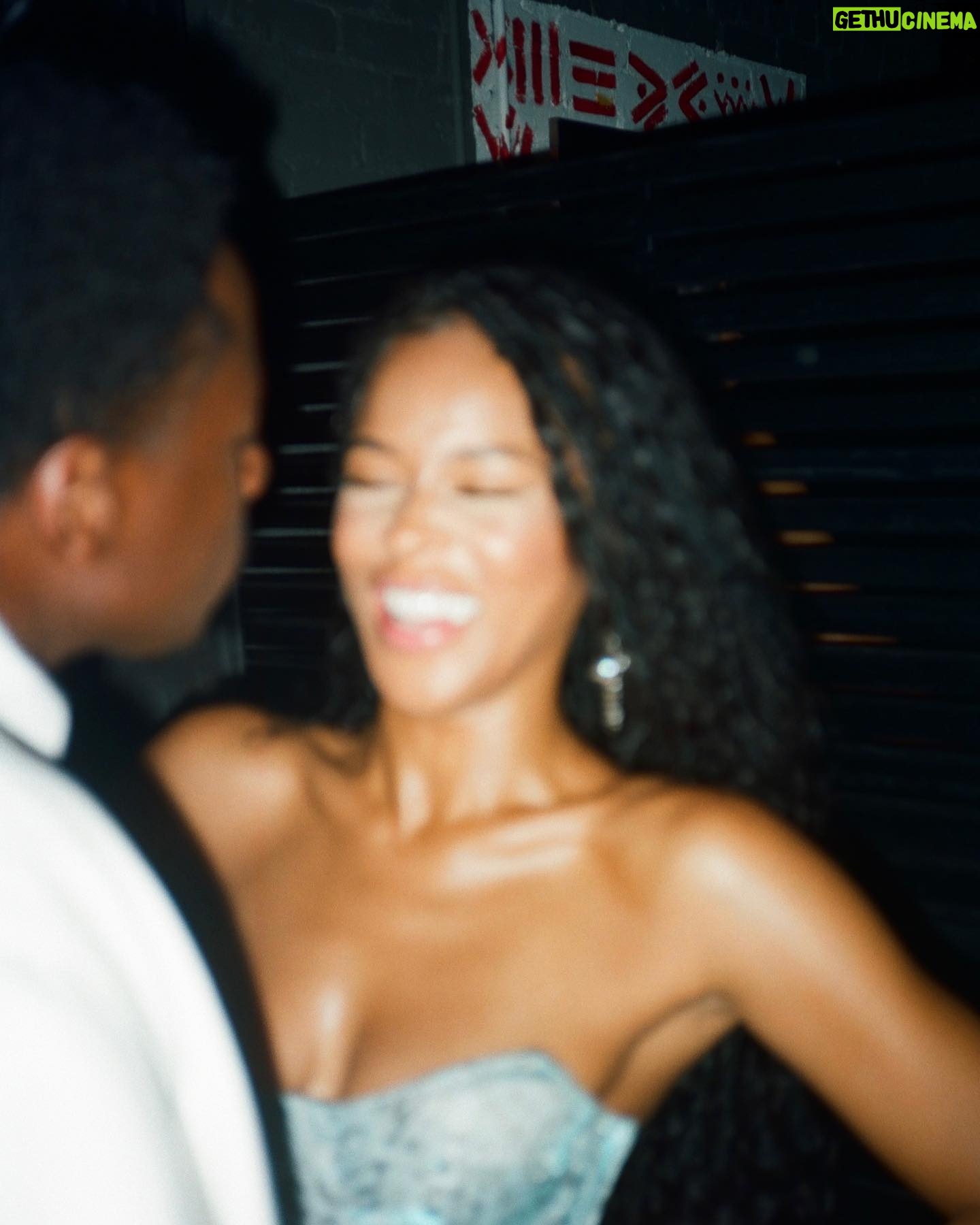 Serayah - 129K Likes - Dump š¦