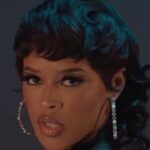 Serayah Instagram – Spicy   Sweet 🍭 #SWIPE