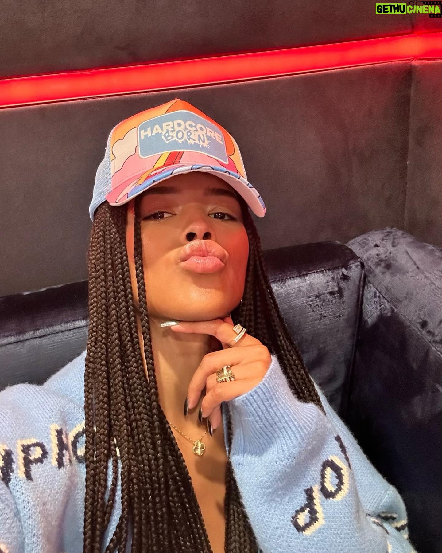 Serayah Instagram - I just want to feel if it’s real