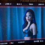 Serayah Instagram - A real family, real people I can call anytime, real synergy 💫 @officialkingdombusiness Season 2 is streaming now on @betplus 🎬