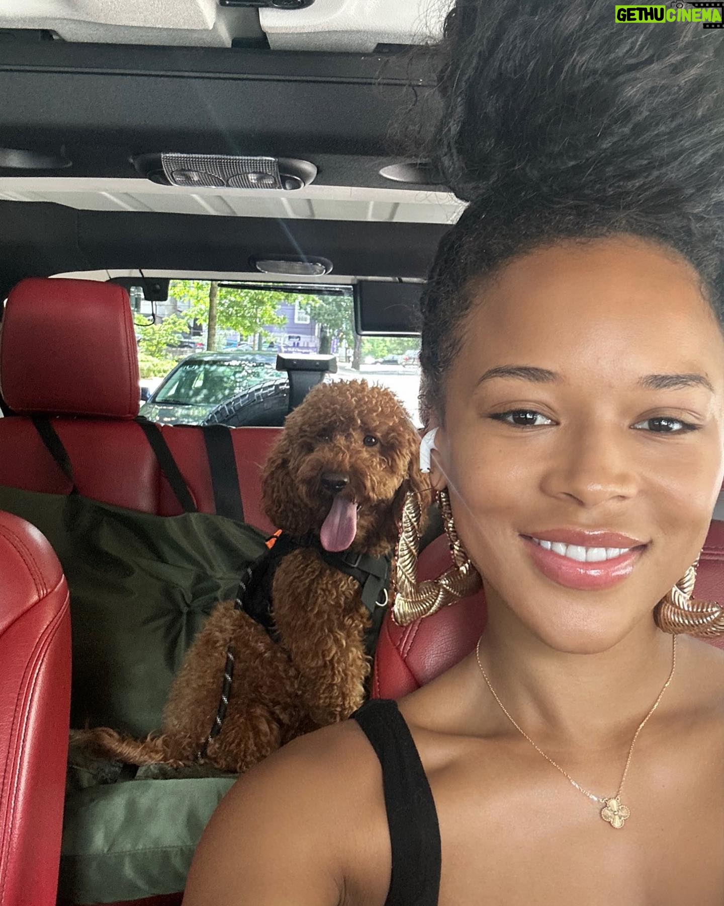 Serayah - 129K Likes - Dump š¦