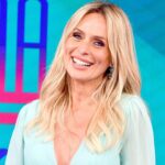 Serena Autieri Instagram - Non sapremo mai quanto bene può fare un semplice sorriso. - Madre Teresa di Calcutta @mattinaraiuno @rai1official