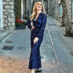 Serena Autieri Instagram - G7, Capri. Un ringraziamento alla banda musicale della guardia di finanza ed ai ministri: Antonio Tajani, Josep Borrell, Mélanie Joly, Michele Di Bari, Marino Lembo e Alessandro Scoppa 👗 @giorgioarmani 💍 @roberto_coin 👠 @lesilla