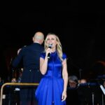 Serena Autieri Instagram – ‘Melodie d’autore in una serata di maggio’
Una serata magica immersa nella splendida cornice del Parco Archeologico del Colosseo di Roma.
Grazie @aeronautica.militare per avermi voluto ancora una volta al suo fianco.

Abito: @giorgioarmani 
gioielli: @roberto_coin