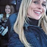 Serena Autieri Instagram - Sali e non pensarci ❄️☃️ @penskecars_italy @staremiliamercedesbenz