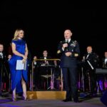 Serena Autieri Instagram - ‘Melodie d’autore in una serata di maggio’ Una serata magica immersa nella splendida cornice del Parco Archeologico del Colosseo di Roma. Grazie @aeronautica.militare per avermi voluto ancora una volta al suo fianco. Abito: @giorgioarmani gioielli: @roberto_coin