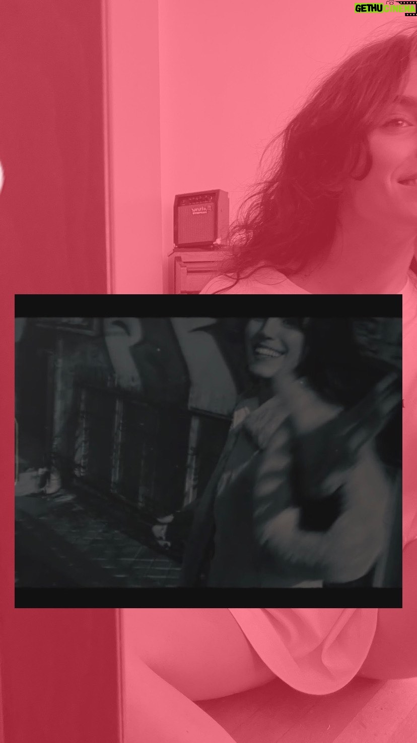 Serenay Aktaş Instagram - Ada havası yandan çarklıı :')