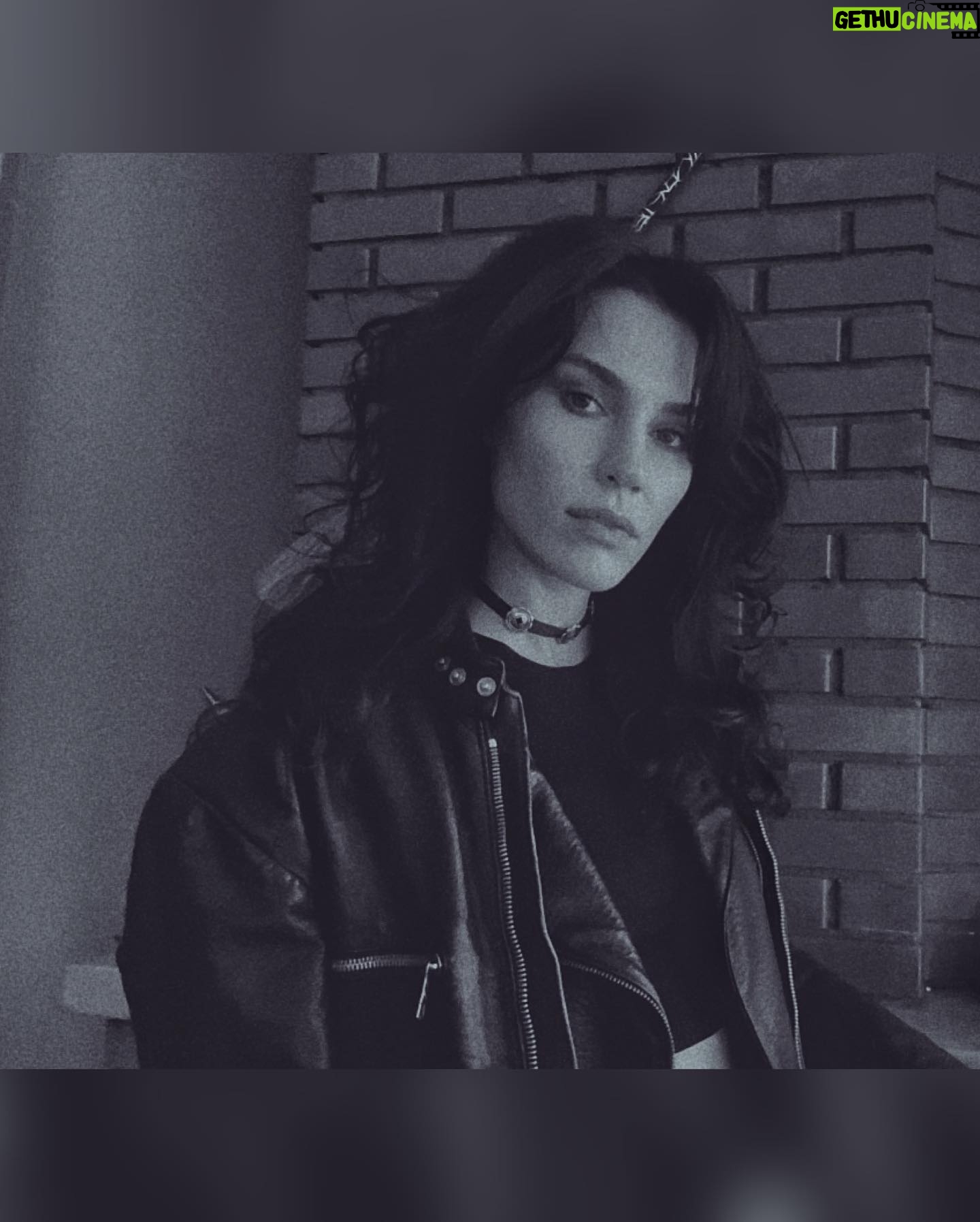 Serenay Aktaş Instagram - galeriden bi' şeyler:)
