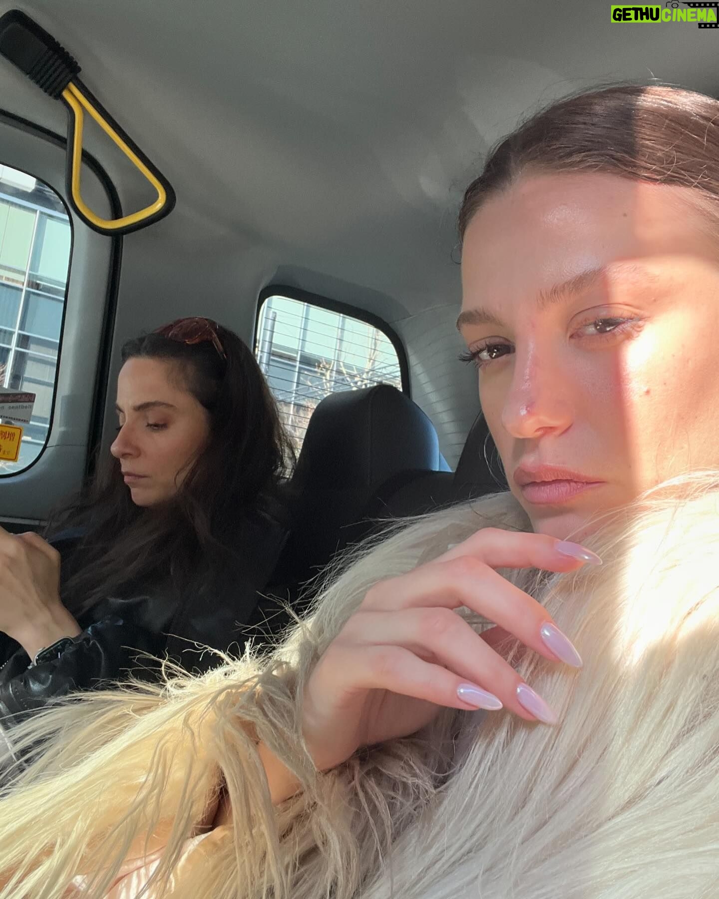 Serenay Sarıkaya Instagram - Seni çoook seviyorum. Bu kadar!!! 💕İyi ki doğdun!!💕