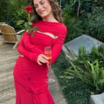 Serenay Sarıkaya Instagram – ♥️KİMLER GELDİ KİMLER GEÇTİ♥️