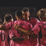 Sergio Busquets Instagram - Seguimos con buena racha, vamos @intermiamicf 🩷🖤
