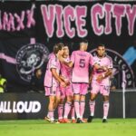 Sergio Busquets Instagram - Seguimos con buena racha, vamos @intermiamicf 🩷🖤