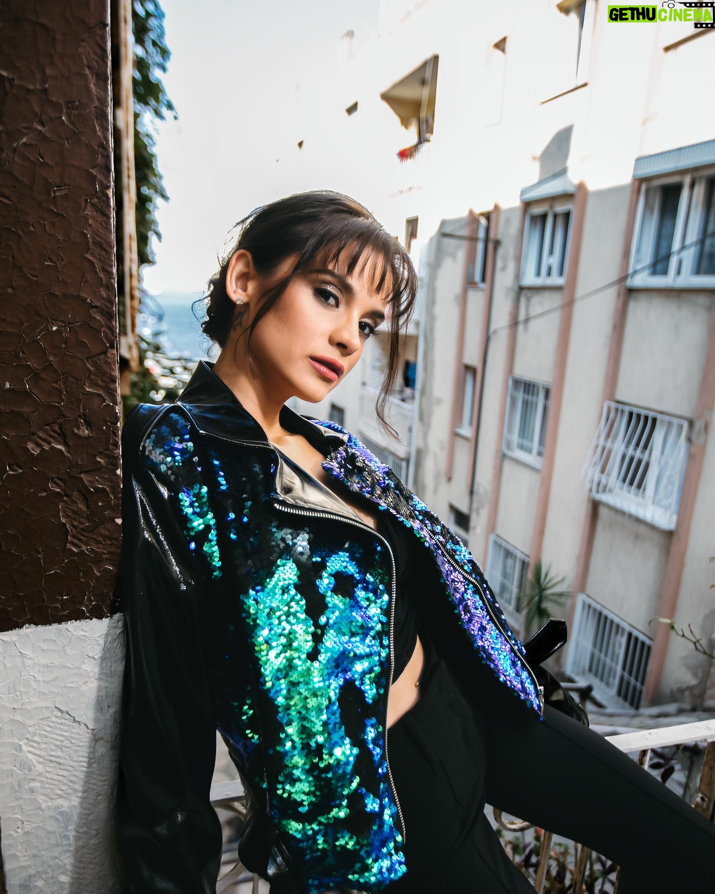 Serra Pirinç - 59.4K Likes - baby got back 👯♀️