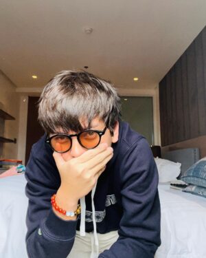 Seth Fedelin Instagram - Im Yours.