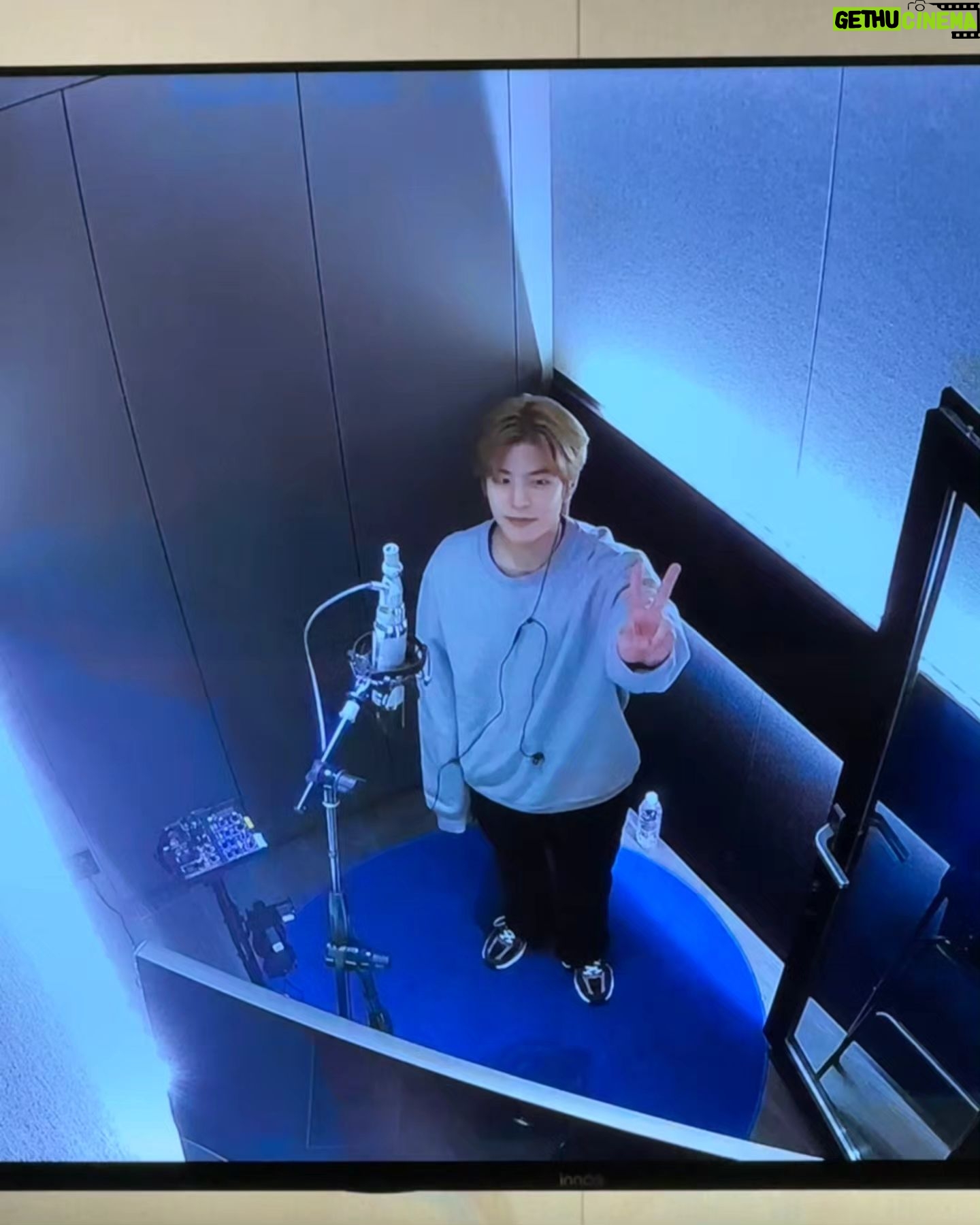Seungmin Instagram - 우리 만남은 우연이었을까요🎤 고난이도의 곡이었습니다...많이 들어주세요!