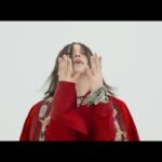 Sevara Nazarkhan Instagram – Скоро….моя музыка-есть Вдохновение!

Благодарю команду под руководством моего идейного друга @najot_agzamov
Оператор @dilmurodturdiboevdimon
Монтаж @sashabvs
Стилист @sherhilola
Макияж и волосы @zufar_tolibjon
Арт директор @lidiyaandre 
Пост продакшн @arsen_karabelnikov
Павильон  @2a_studio.uz