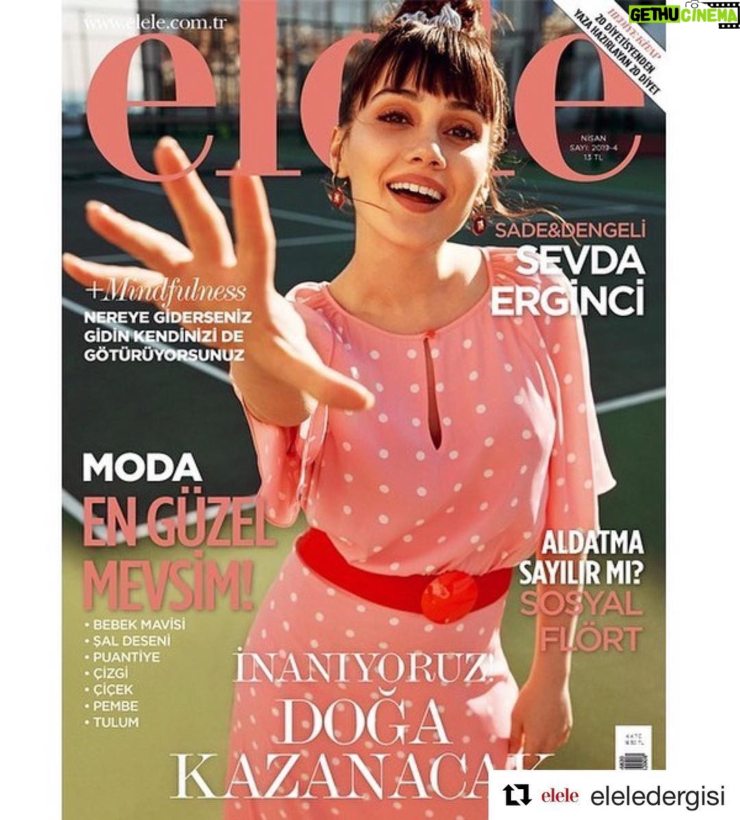 Sevda Erginci Instagram - elele nisan 🌸 @eleledergisi Fotoğraf: @firatmeric Röportaj: @filizserefk Styling: @akdileklayza & @nazligunay Saç: @akin_unal Makyaj: @hamiyetakpinar @iletisimdeposu @yaseminozbuduntm