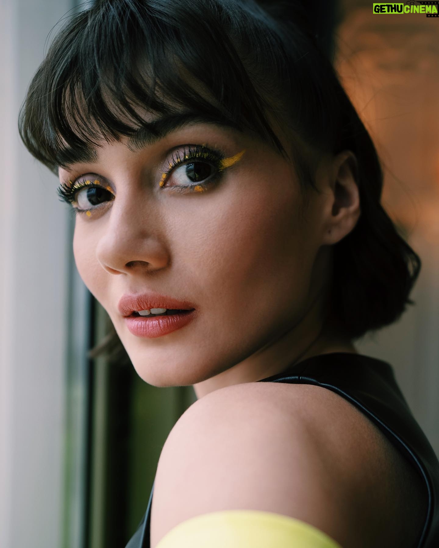 Sevda Erginci Instagram - Fotoğraf: İlkay Kaya @ilkaykya Styling: Seda Solmaz @sedassolmaz Makyaj: Nihal Dinç @nihaldincc Saç: Atakan Gelişli @atakangelisli Mekan: CVK Park Bosphorus Hotel @cvkparkbosphorus PR: Büşra Bozok Aytek @busrabozokaytek