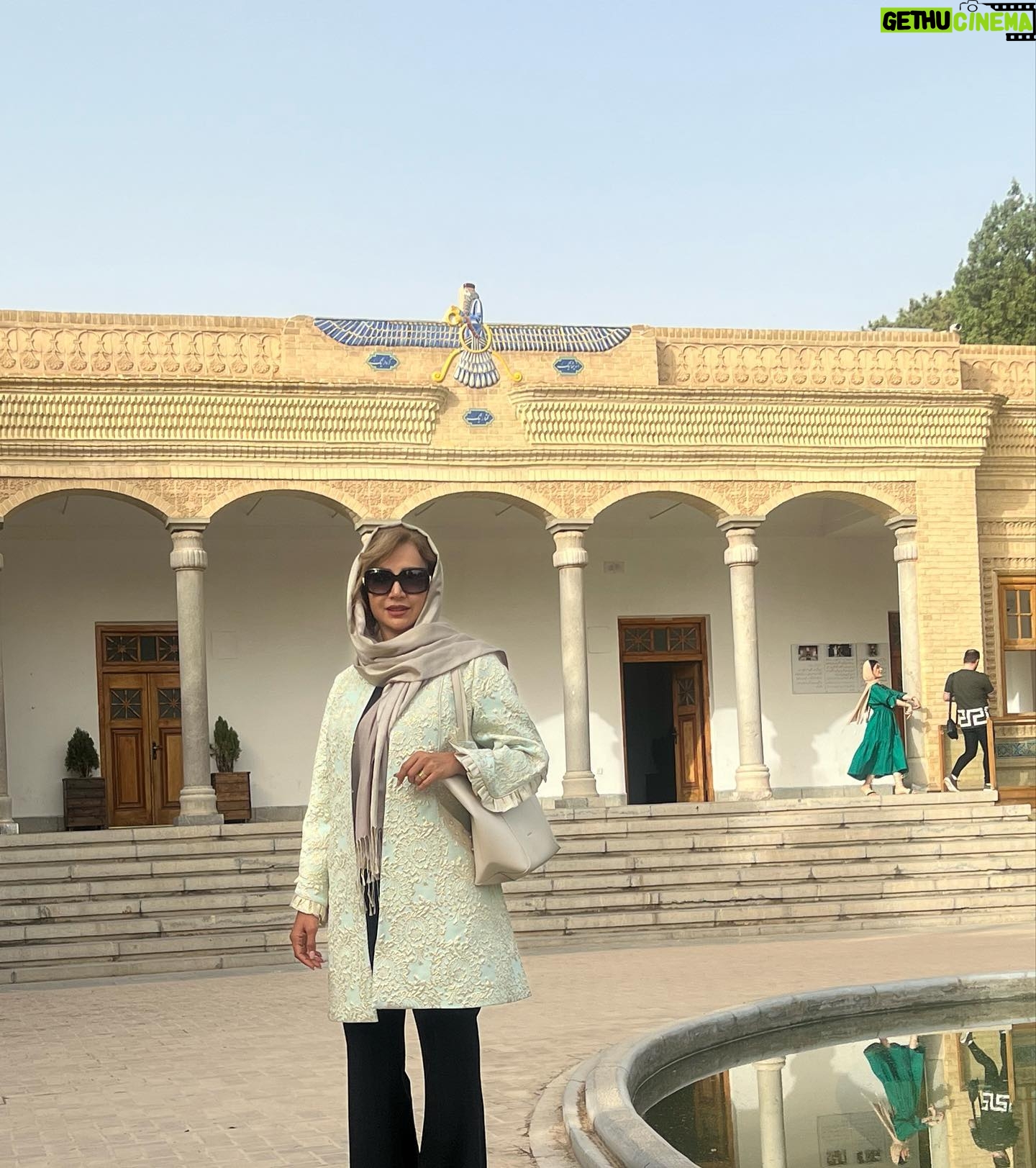 Shabnam Gholikhani Instagram - هر كس به اندازه دل هايي كه آرام ميكند ، آرام ميشود. #يزد هميشه زيبا#يزد_گردي #شبنم_قليخاني #ايرانگردي #shabnamgholikhani #yazd