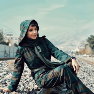 Shabnam Gholikhani Instagram - 🍃

🌸 خوشبختی چیزی نیست
که بخواهی آن را به تملک خود درآوری
خوشبختی کیفیتِ تفکر است حالت روحی‌ست‌،خوشبختی وابسته به جهان درون توست.

چقدر با اين مطلب موافقي؟؟☝🏼
#شبنم_قلی_خانی #خوشبختی #زندگي_شاد 
#shabnamgholikhani #life 
@studiodeera 
پشت صحنه #سريال #قصه_هزار_افسون 
كارگردان:سعيد_عباسي