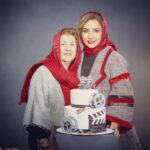 Shabnam Gholikhani Instagram - چه حسی بهتر از داشتن عزیزانی که همیشه لطفشان شامل حالم شده ، خانواده ام، دوستانم، همکارانم ، هنرجویانم و فن پیج های با محبتم که از یک هفته پیش من را شرمنده کردند ، عکسها را به احترام خاطره این یک هفته با شما شریک میشوم. #آبانماهی #آبان۱۴۰۰ #شبنم_قلی_خانی #دوستان_خوب #فن_پیج #هنرجویان_تئاتر #مادرانه #shabnamgholikhani @amirrezarayati1 📸