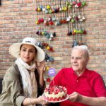 Shabnam Gholikhani Instagram - مهربان، بزرگ ، بی ادعا تولدتون مبارک🎂 در نبود پدرم بهترین پدر هستید برایم، انشالله سالهای سال با شادی در کنارمان بمانید❤️ #پدر_همسر #تولدت_مبارک #شبنم_قلی_خانی #fatherinlaw #shabnamgholikhani #birthday
