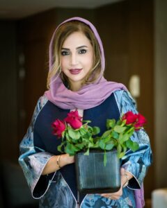 Shabnam Gholikhani Instagram - ‏امیدوارم امسال آدمای بهتری بیان تو زندگیت امیدوارم جواب تمام صبر هات رو بگیری و بشه همون سالی که رویاشو داشتی امیدوارم قوی تر بشی از همونجایی که ضعیف شدی.. جوری آرامش وارد وجودت بشه که حتی این روزا رو یادتم نیاد امیدوارم که امسال یه جور دیگه ای برات قشنگ باشه رفیق❤️ @amirahmadii.official 📸 #شبنم_قلی_خانی #نوروز #سال_نو_مبارک #سفره_هفت_سین #shabnamgholikhani #life #persiannewyear #happiness