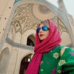 Shabnam Gholikhani Instagram - آرزوها وامیدهایت را دانه دانه،بباف وبه دست خدابسپار خواهی دیدچه عاشقانه برایت تمامی گره هارا خواهدگشود🙏🏼 #گردشگری #ایرانگردی #کاشان_گردی #شبنم_قلیخانی #shabnamgholikhani #kashan