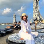 Shahad Al Khattab Instagram - Beach day everyday ☀️ بالنسبه الي الكعده عالبحر حاليا اكثر شي ارتاح نفسيا واتونس بيه .. انتو شنو اكثر شي يغير نفسيتكم؟ 🫶🏻