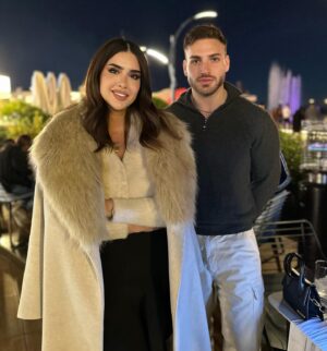 Shahad Al Khattab Instagram - Besties since day 1 🫶🏻 @aliajeena 

ملاحظه ضروريه: علاوي يصير ابن خالتي واخويه الصغير وشكرا😂