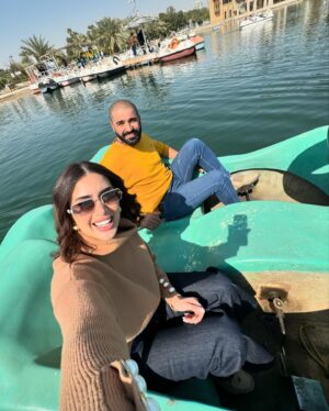 Shahad Al Khattab Instagram - تتوقعون رح يستمر حب ملاك ومرام؟ لو رح تكدر قمر تفرق بينهم؟ 

تابعونا يوميا على قناة العراقية الساعه 1:00 بعد منتصف الليل والاعادة الساعه 10:00 صباحا بتوقيت بغداد
وكل الحلقات موجوده ايضا على يوتيوب قناة العراقية 

اللي جاي ناااارررر 🔥🔥🔥 #مسلسل_ملاك 🎬