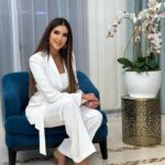 Shahad Al Khattab Instagram - White will forever be my favorite color 🤍 especially when im tanned ✨