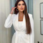 Shahad Al Khattab Instagram - White will forever be my favorite color 🤍 especially when im tanned ✨