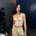 Shaila Gatta Instagram – Il backstage è , da sempre, la mia collezione preferita! ♥️
@snapofficial_ 

Grazie al mio team che in queste puntate ha tenuto cura del mio look in modo impeccabile!

Make-up🫦 @francescorivafashionmakeup 
Hairstyle 💇🏻‍♀️ @luca25sacconi