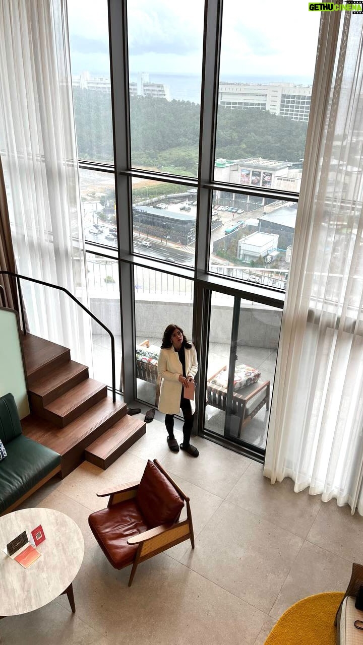 Shaina Magdayao Instagram - After the chaos of the festival subsides, I always make it a point to take some time off and seek some peace and quiet. Which is why I opted for this hotel ….located on the other side of Busan 🇰🇷 It offers not just a room with a view, but a luxurious “cabin” with a captivating two-story loft that has left me awe-struck!!! 🤯🤩 It actually feels more like H O M E 🫶🏻 Busan Ananti Hotel’s @ananti.hotels architecture AND LOCATION have won my heart completely. 🤍🇰🇷 #SGMTravelstheWorld • • • #anantiatbusan #ananti #busanhotel #luxuryhotel #familyhotel #koreafamilytrip #koreatrip #korealuxuryhotel #luxuryresort
