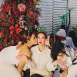 Shaina Magdayao Instagram - Almost perfect CHRISTmas *just add Sister #3 Nephew #3 Nephew #6 🫶🏻 🎄 Thank you Lord for the gift of life and family 🤍 #MagdayaoFamily