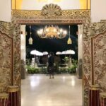 Shaina Magdayao Instagram – Our first night in Ubud was spent in Plumeria for our welcome dinner, The Mansion’s Royal Rijstaffel Dinner, which was a unique experience in and of itself! 🤍
It was previously only served to Kings and Royalties with servers dressed in traditional Balinese attire and through some kind of ritual/parade with beautiful performances by Balinese dancers in between 🤩
Perfeeect for some of the family who were visiting Bali for the first time 🥂 Nasi Goreng everyday! 🤍 Woooot!
Yes, #asaTourGuide and #dancer ako 🤭
#MagdayaoFamily @sgmtravelstheworld
•
•
•
•
•
@plumeriabali
@themansionbali
@sgmtravelstheworld.
🫶🏻✈️🥂