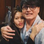 Shaina Magdayao Instagram - To everyone getting so stressed out with #CantBuyMeLove- Hindi ko din talaga alam kung sino… 🤭 Ang alam ko lang, parang kamukha ni Wilson Tiu si Mr. President 🤔 hahahah 😉
