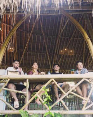 Shaina Magdayao Instagram - Bali with the family ✌🏽