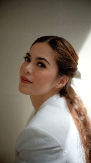 Shaina Magdayao Instagram - Great hair = Great day! Get a free Cabelo hair-tie whenever you purchase a minimum amount of 3,000. ✨🤍

BAGS. CLOTHING. JEWELRY. SHOES. HOME
#supportlocal 🤎

Shop for eco-conscious bags here:
DM to pre order: @organizedchicas
Add to cart on Shopee: The Organized Chicas PH
Browse our online catalogue, link in bio: https://linktr.ee/theorganizedchicas

#theorganizedchicas #theorganizedchicaslifestyle #ecoconscious #ecofriendly #locallymadeph #supportlocalph #sustainablefashion #canvasbag #totebag #ecobags #slingbag #bagsph #hairtie #scrunchies