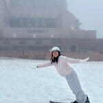 Shaira Diaz Instagram - Carving memories into the mountainside! ⛷️❄️🥶 @clubmedkiroro @clubmed #clubmed #clubmedkiroro #hokkaido #japan