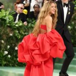 Shakira Instagram - Global superstar @Shakira is Creative Director @WesGordon’s latest muse for this year’s Met Gala, celebrating the exhibition opening of “Sleeping Beauties: Reawakening Fashion.” Shakira wears a strapless crepe column gown in signature Herrera Red with a sculptural rose-shaped cape of 30 meters in silk gazar. To accessorize the look, Shakira carries a Herrera Red silk satin draped clutch.   A celebration of Carolina Herrera’s dedication to exemplary craftsmanship, Shakira’s striking look is a collaboration between Wes and the three lead female patternmakers of the atelier. The simplicity of the structured silhouette matched with the grandeur of the cape is a testament to the skill and expertise of the decade-spanning atelier – our very own Garden of Time.   Styling by Nicolas Bru @nicolasbrustyle Hair by Jhonatan Rendon @_jhonatan_rendon #metgala