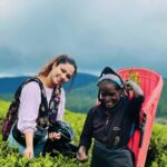 Shalani Tharaka Instagram - ආච්චිට පොඩි Help එකක් දුන්නා 🫣🍃 swipe ➡️
