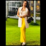 Shalani Tharaka Instagram - Hello 🤍 MUA - ME Hair - @dananjitharukakaluarachchi Outfit - @groomsartsl