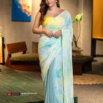 Shalani Tharaka Instagram - HMUA - @shimmerbydanushka SAREE - @bollywoodboutique.lk Saree jacket - @nayomawijesinghe Photography - H k indunil of Vind Production Watch My recent interview with Kelum Wijesooriya 💛 https://youtu.be/qfbEZkQXAbE?si=Bwkkc_mgi_G2VAag