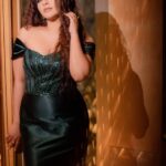 Shalani Tharaka Instagram - RAIGAM TELES 2023 💚 HMUA @subashabeywickrama Outfit @nayomawijesinghe Jewelry @gitanocollection Photography @yoshitha_liyanage_photography
