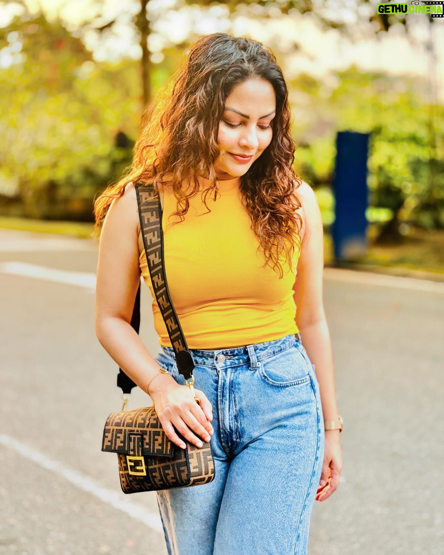 Shalani Tharaka Instagram - Self belief and hard work will always earn you success 💛