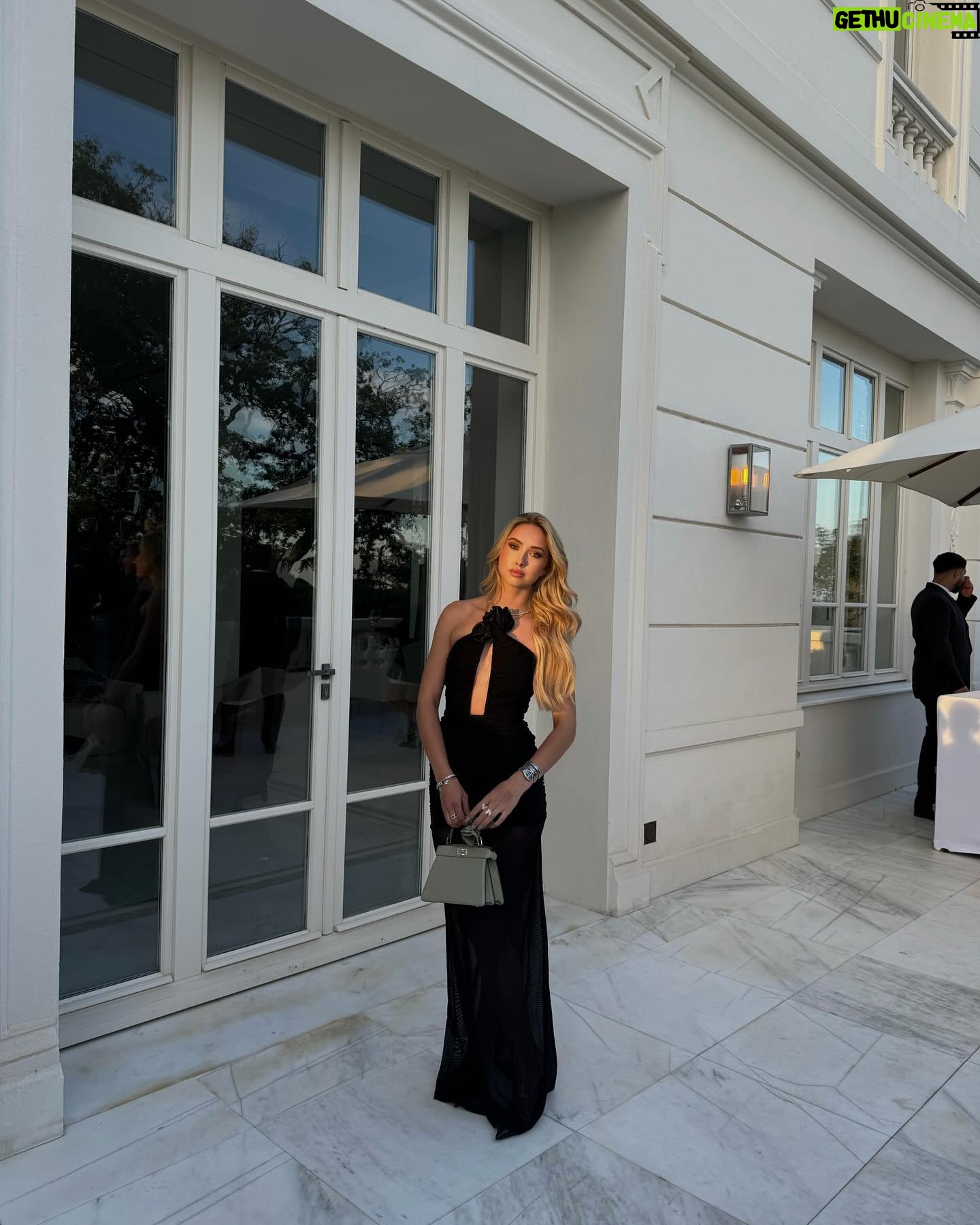 Shania Geiss Instagram - Cannes for the day 🫶🏼
