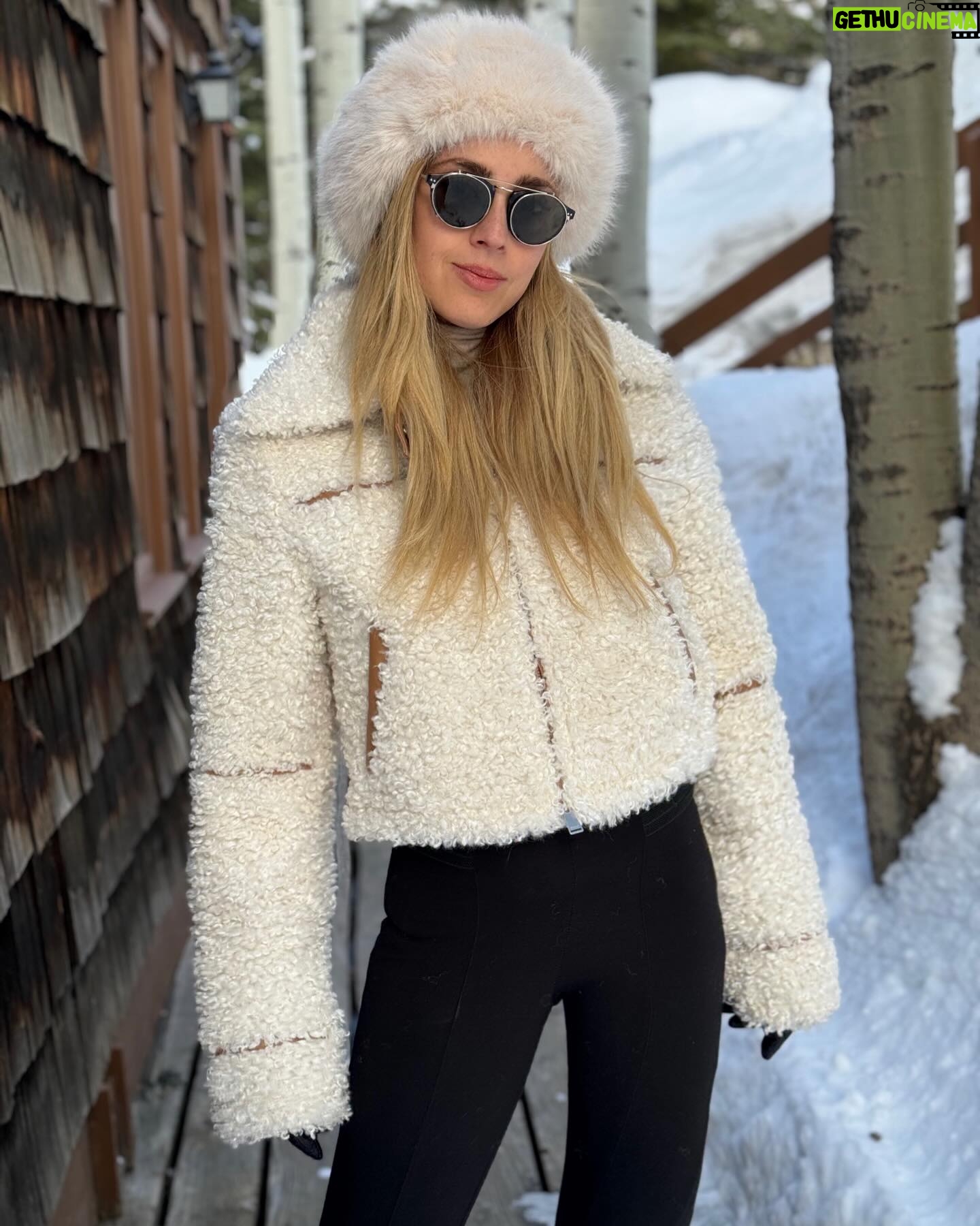 Shanik Aspe Instagram - π₯Άβ€οΈ Que nunca se pierda la actitud ! Reconocimiento especial a mi Mau que ha mejorado mucho tomando fotos ππ
