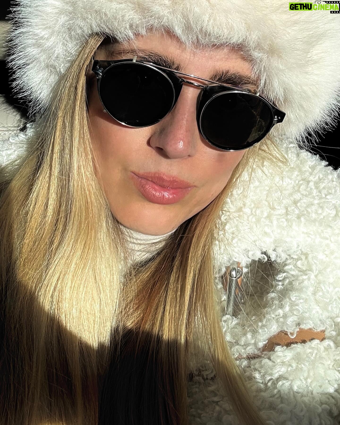 Shanik Aspe Instagram - π₯Άβ€οΈ Que nunca se pierda la actitud ! Reconocimiento especial a mi Mau que ha mejorado mucho tomando fotos ππ
